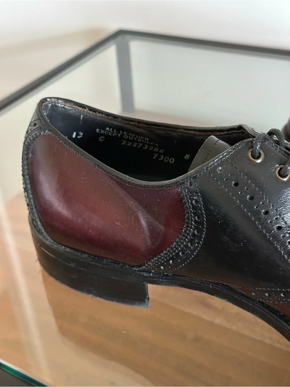 L.L. Bean Men’s Size 13 C Narrow Burgundy Black Leather Oxford Dress Shoe Vibram